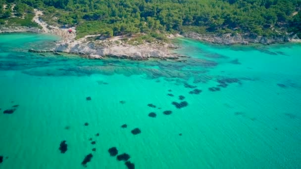 Piękne Wybrzeże Skaliste Góry Ptaka Drone Strzał Sithonia Grecja — Wideo stockowe