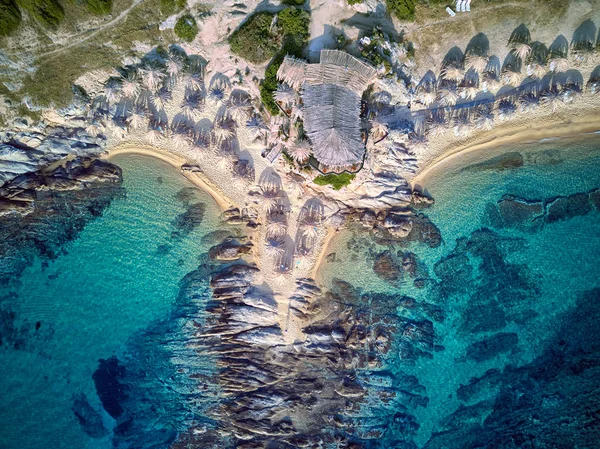 Krásné Pláže Skalnaté Pobřeží Top Letecké Zobrazit Dron Výstřel Sithonia — Stock fotografie