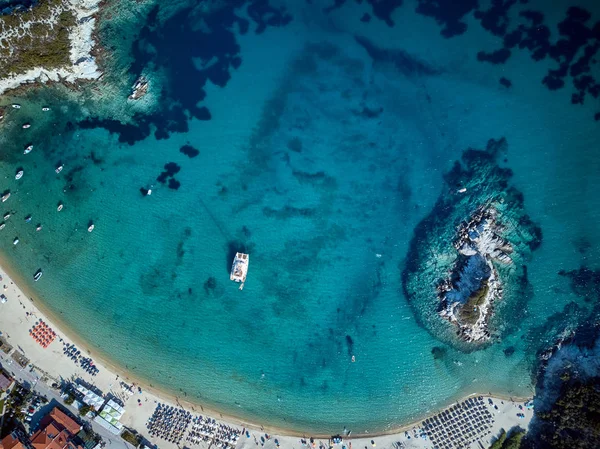 Bela Praia Top Visão Aérea Drone Shot Sithonia Grécia — Fotografia de Stock