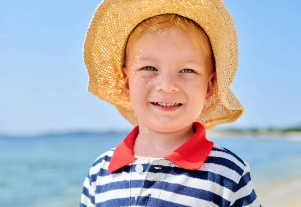 Niño Dos Años Playa — Foto de Stock