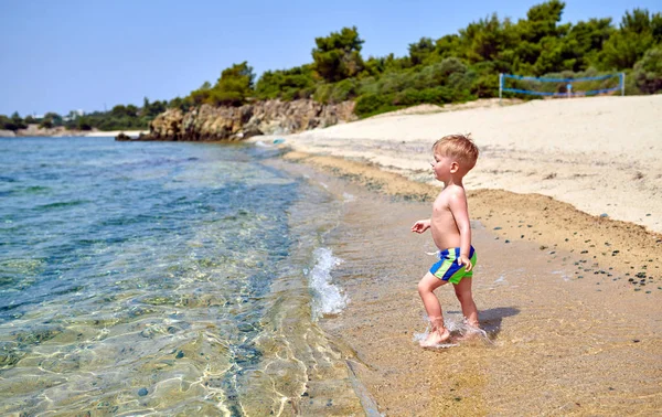 Niño Dos Años Playa — Foto de Stock