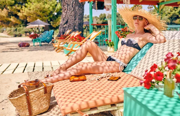 Woman Bikini Beach Sithonia Greece — Stock Photo, Image