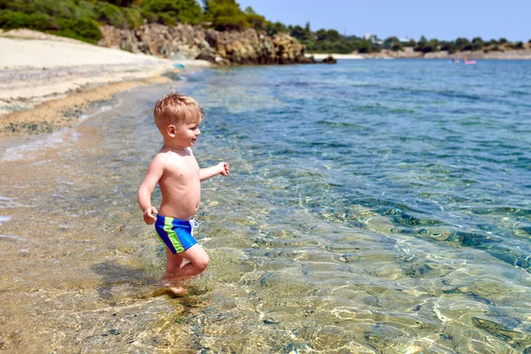 Niño Dos Años Playa — Foto de Stock