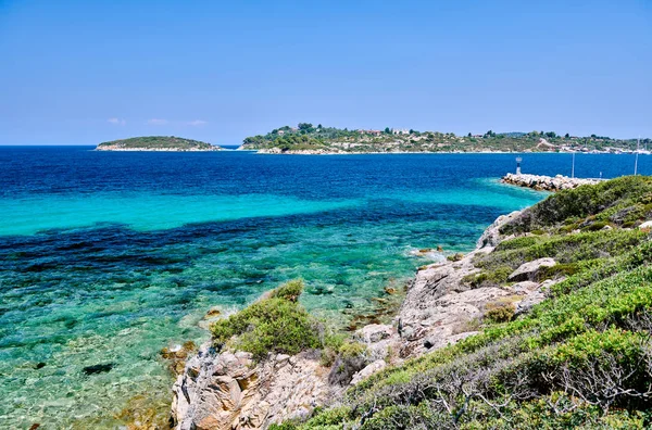 Schöner Strand Und Felsige Küstenlandschaft Sithonia Griechenland — Stockfoto