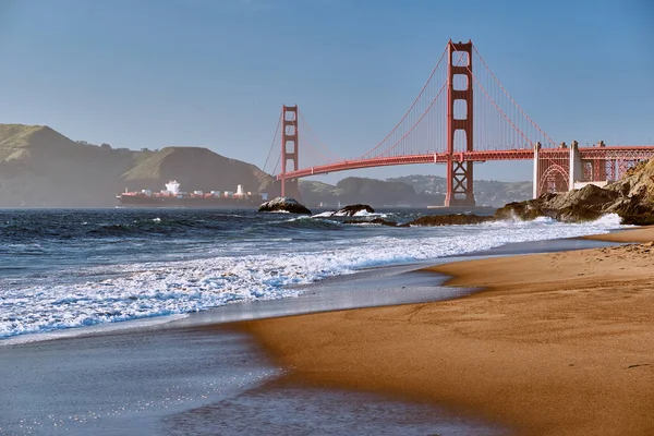 Golden Gate Köprüsü manzarası Baker Beach, San Francisco, California, ABD