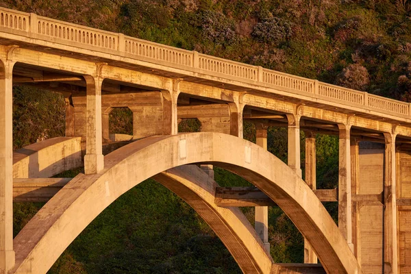 Bixby dere köprüsü üzerinde yolu 1, California — Stok fotoğraf