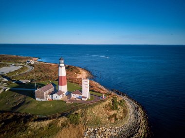 Montauk deniz feneri ve plaj havadan vurdu
