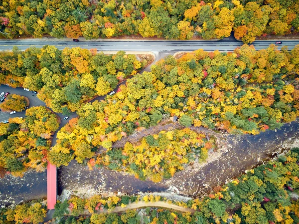 New Hampshire, ABD 'de sonbahar manzaralı karayolu — Stok fotoğraf