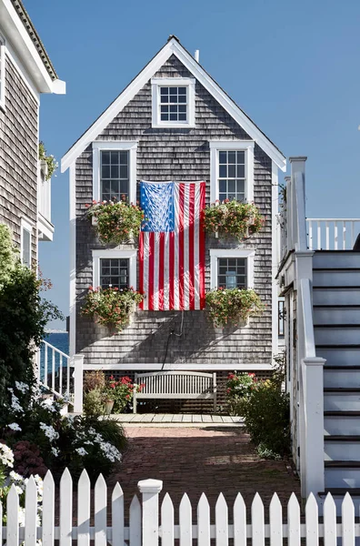 Bandera de Estados Unidos en Provincetown, Massachusetts —  Fotos de Stock