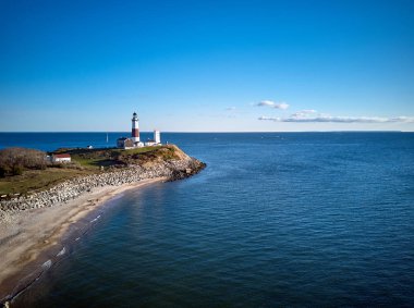 Montauk deniz feneri ve plaj havadan vurdu