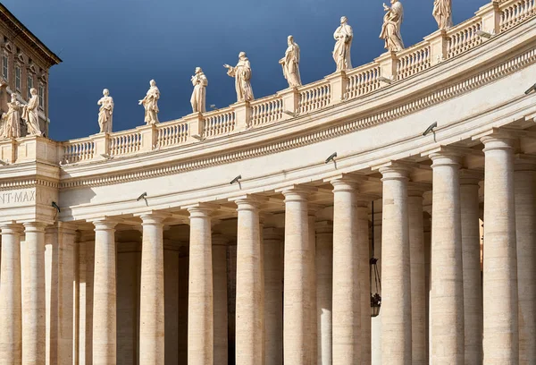 Площа Святого Петра подробиці у Ватикані — стокове фото