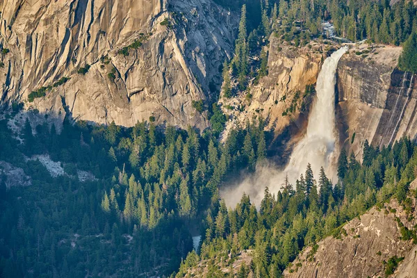 Yosemite National Park Valley summer landscape, Glacier Point — Stock Photo, Image