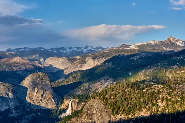 Yosemite National Park Valley summer landscape, Glacier Point — Stock Photo, Image