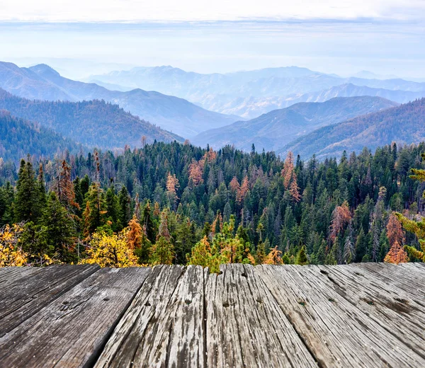 Parco Nazionale della Sequoia paesaggio montano in autunno — Foto Stock