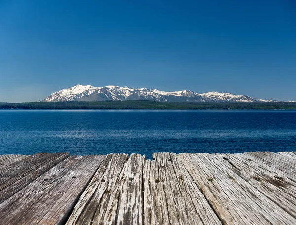 Danau Yellowstone Dengan Pemandangan Pegunungan Wyoming Amerika Serikat — Stok Foto