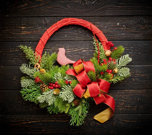 Christmas Wreath Dark Rustic Wooden Background — Stock Photo, Image