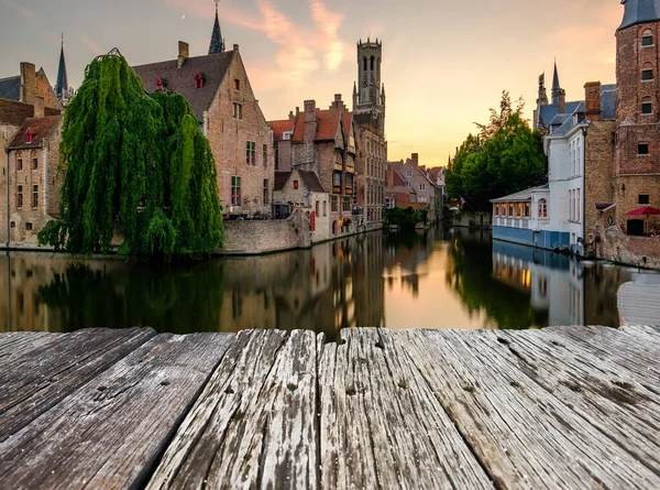 Bruges Brugge 城市景观与日落时的运河 比利时佛兰德 — 图库照片