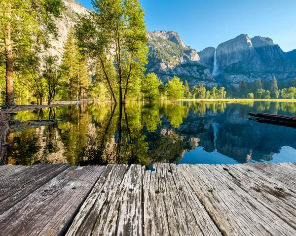 Paisaje Del Río Merced Las Cataratas Yosemite Parque Nacional Yosemite — Foto de Stock