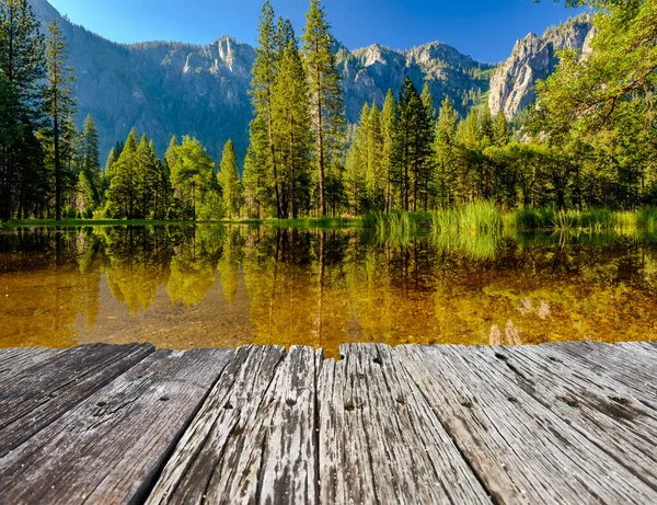 Cathedral Rocks Reflecting Merced River Yosemite National Park California Usa — Stock Photo, Image