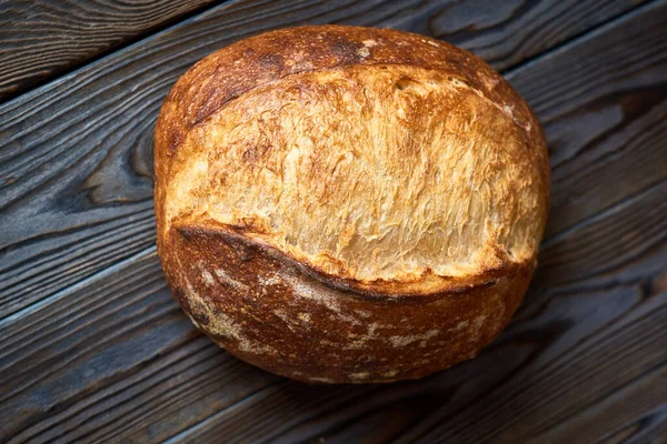 Frisch Gebackenes Hausgemachtes Schottenbrot Auf Dunklem Holztisch — Stockfoto