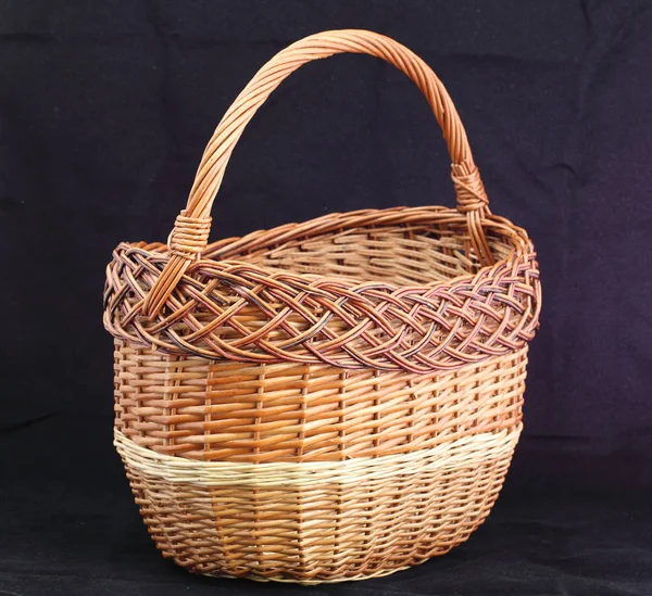 Wicker basket — Stock Photo, Image