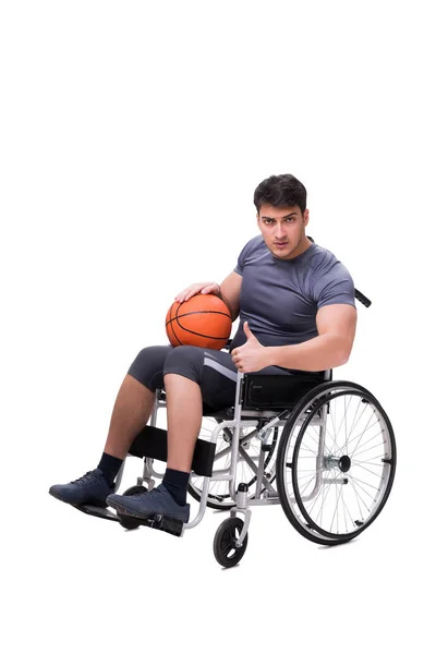 Jogador de basquete se recuperando de lesão em cadeira de rodas — Fotografia de Stock