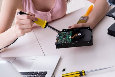 Sabit disk onarımı ve onarım ile veri kurtarılması