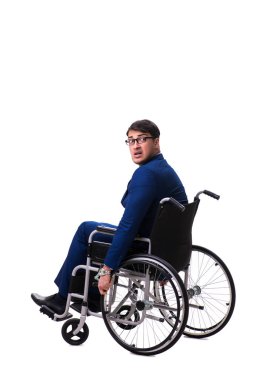 Beyaz arka plan üzerinde izole tekerlekli sandalye ile işadamı