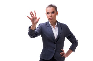 Genç işkadını beyaz üzerinde sanal düğmesine basarak