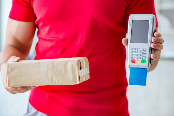 Parcel delivery being paid with pos and credit card
