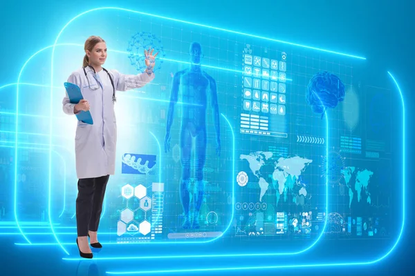 Medico donna in telemedicina concetto futuristico — Foto Stock