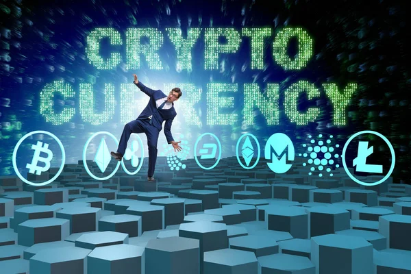 Έννοια διαφόρων cryptocurrencies και επιχειρηματίας — Φωτογραφία Αρχείου