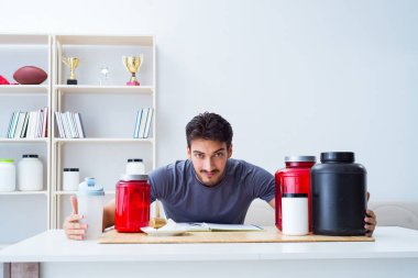 Sporcu daha iyi kaslar için yeni protein takviyeleri tadıyor