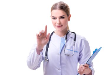 Genç kadın doktor beyaz arka planda izole edilmiş.