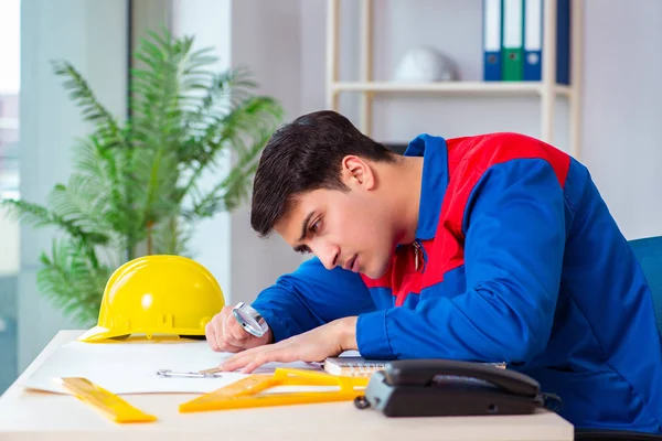 Foreman Looking Construction Plan — Stock Photo, Image