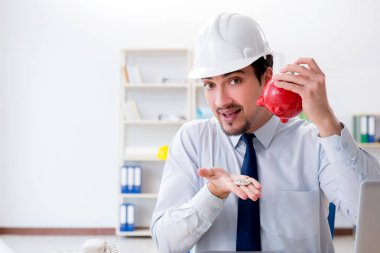 Bitcoin madencilik sektöründeki adam