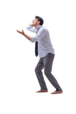 Yalınayak iş adamı beyaz arka planda izole edilmiş.