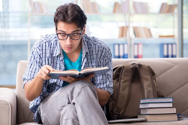 Caucasian student preparing for university exams — Stock Photo, Image