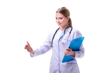Genç kadın doktor beyaz arka planda izole edilmiş.
