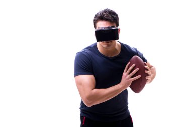 Beyaz arka planda sanal gerçeklik gözlükleriyle oynayan adam