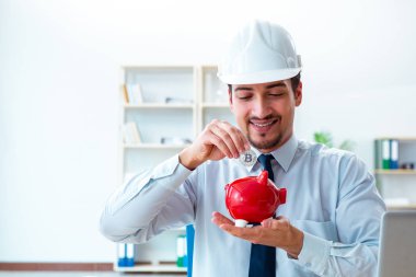 Bitcoin madencilik sektöründeki adam