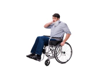 Tekerlekli sandalyede yaralanan adam