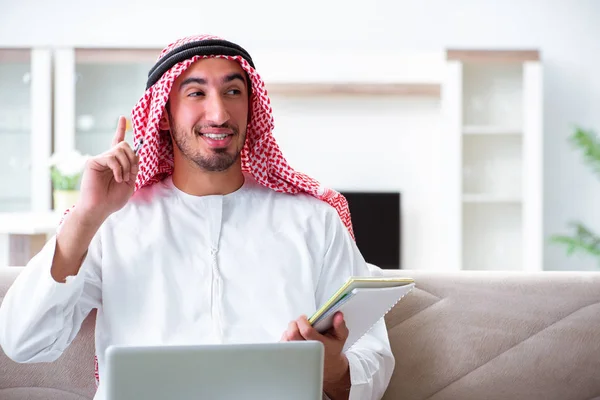 Arab man working at home on his work — Stock Photo, Image