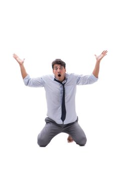 Yalınayak iş adamı beyaz arka planda izole edilmiş.