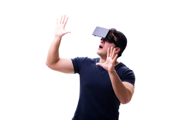 在白色背景下玩虚拟现实眼镜的人 — 图库照片