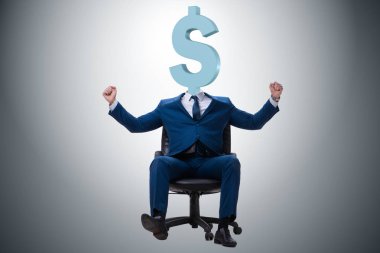 Kafası yerine dolar işareti olan bir iş adamı.