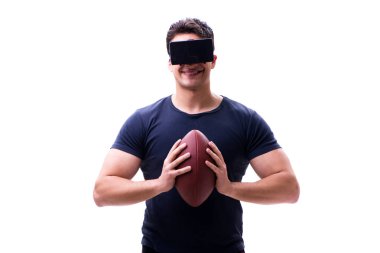 Beyaz arka planda sanal gerçeklik gözlükleriyle oynayan adam