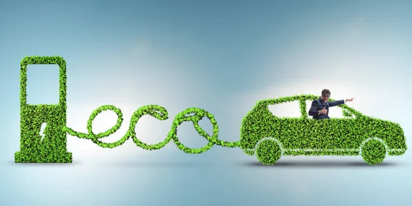 Coche ecológico alimentado por energía alternativa — Foto de Stock