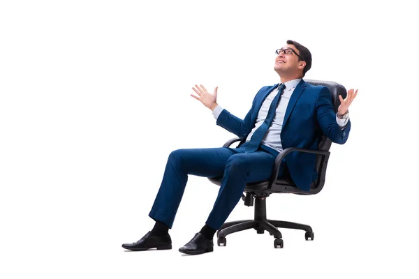 Homme d'affaires assis sur une chaise isolée sur blanc — Photo