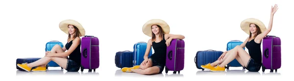 Donna con suitacasi che si prepara per le vacanze estive — Foto Stock